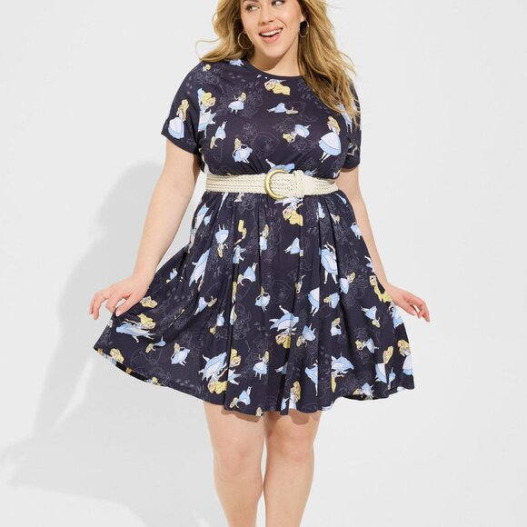 ❤️NWT VINTAGE TORRID DISNEY ALICE IN WONDERLAND SKATER DRESS - HALLOWEEN - Picture 3 of 12
